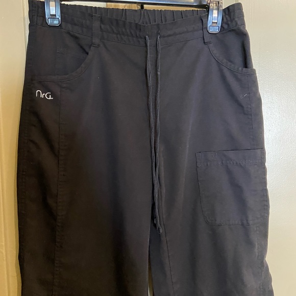 NrG by Barco medical scrubs - size small - Picture 5 of 8